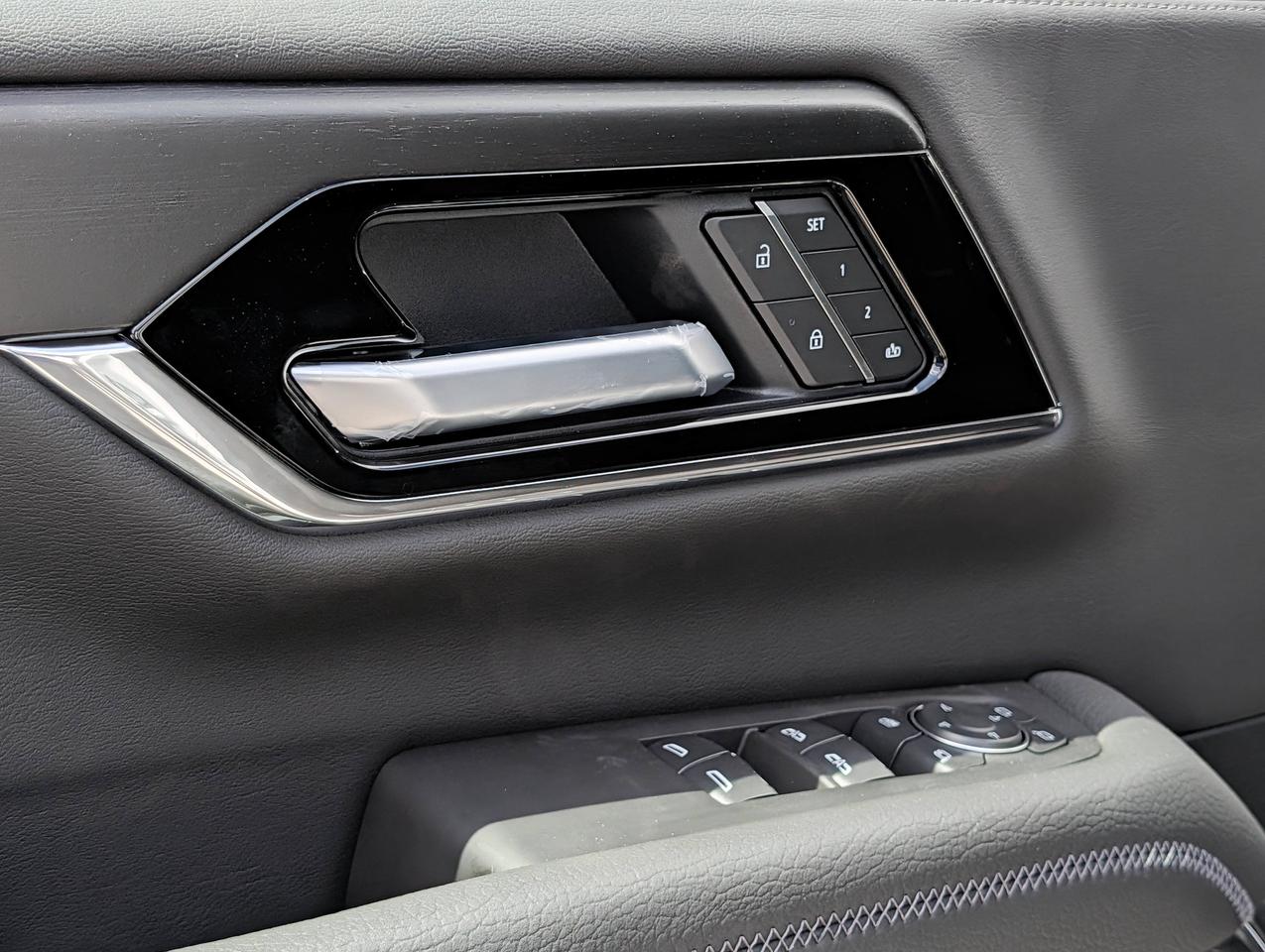 2026 GMC Yukon Denali Photo