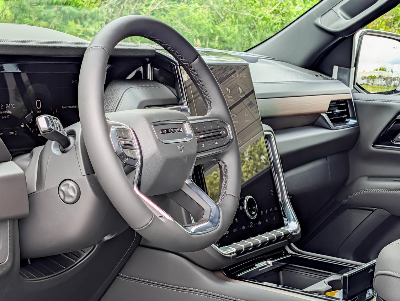 2026 GMC Yukon Denali Photo