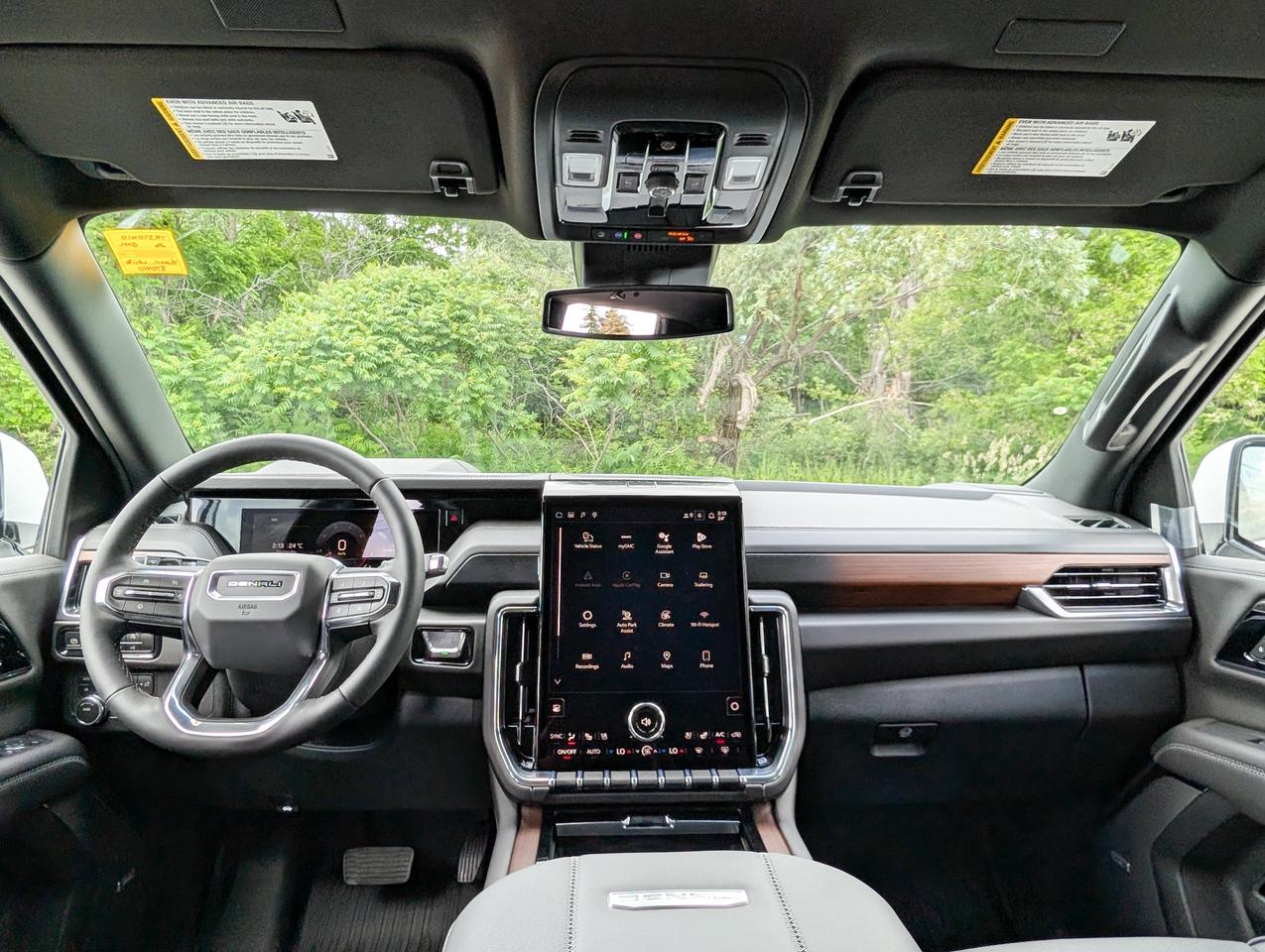 2026 GMC Yukon Denali Photo