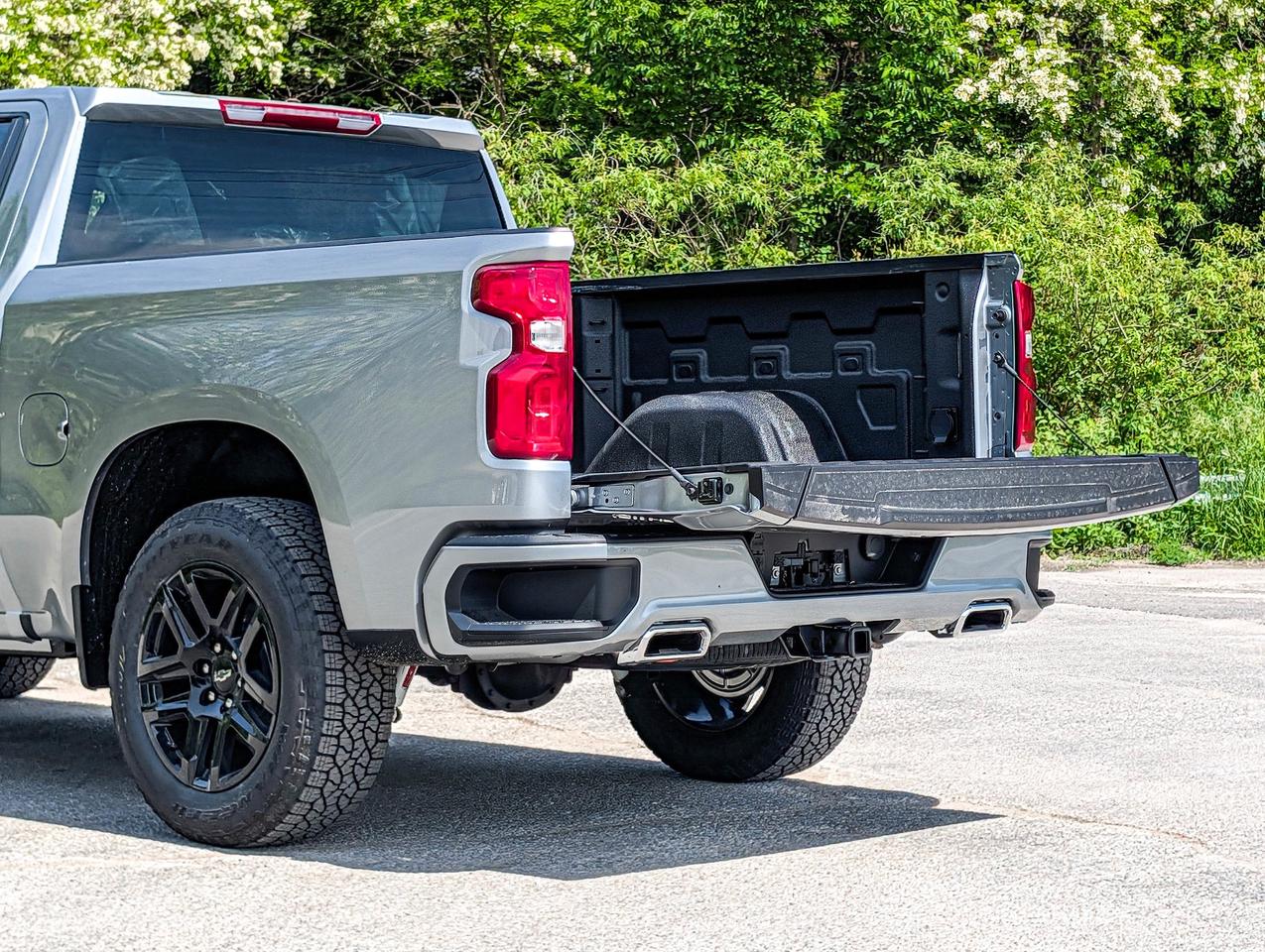 2026 Chevrolet Silverado 1500 RST Photo
