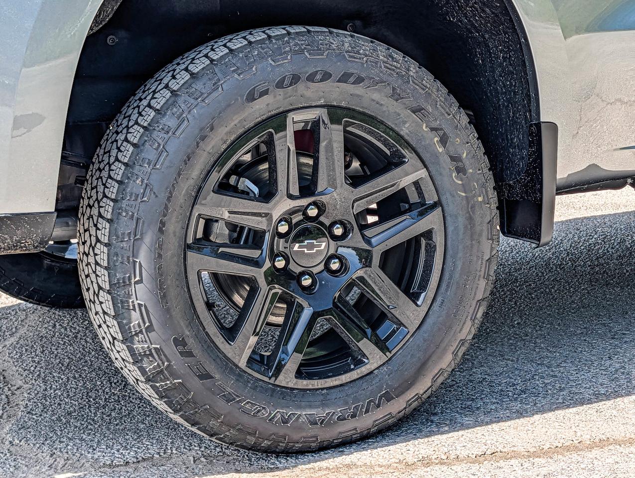 2026 Chevrolet Silverado 1500 RST Photo