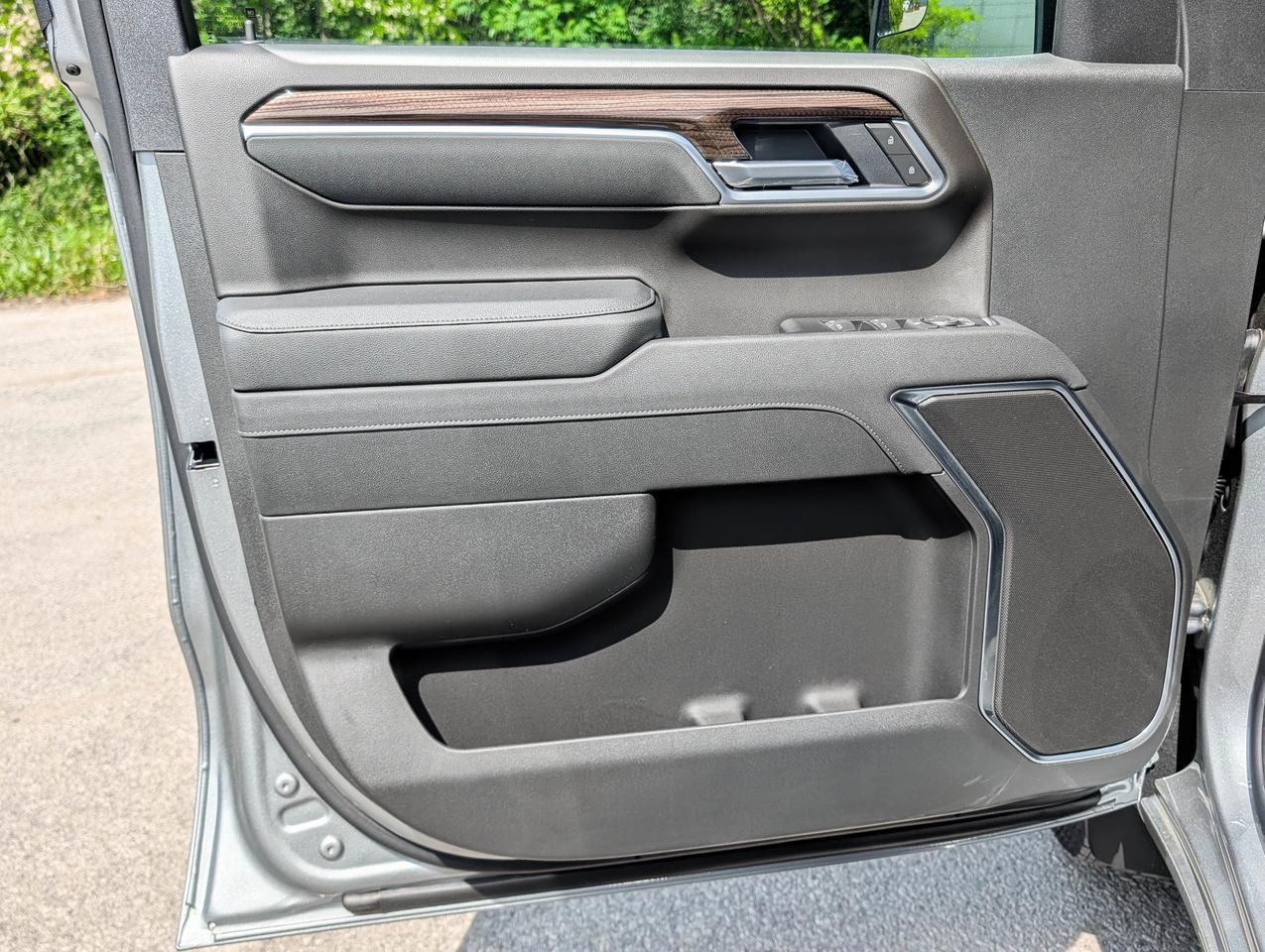 2026 Chevrolet Silverado 1500 RST Photo