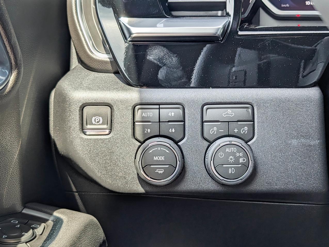 2026 Chevrolet Silverado 1500 RST Photo