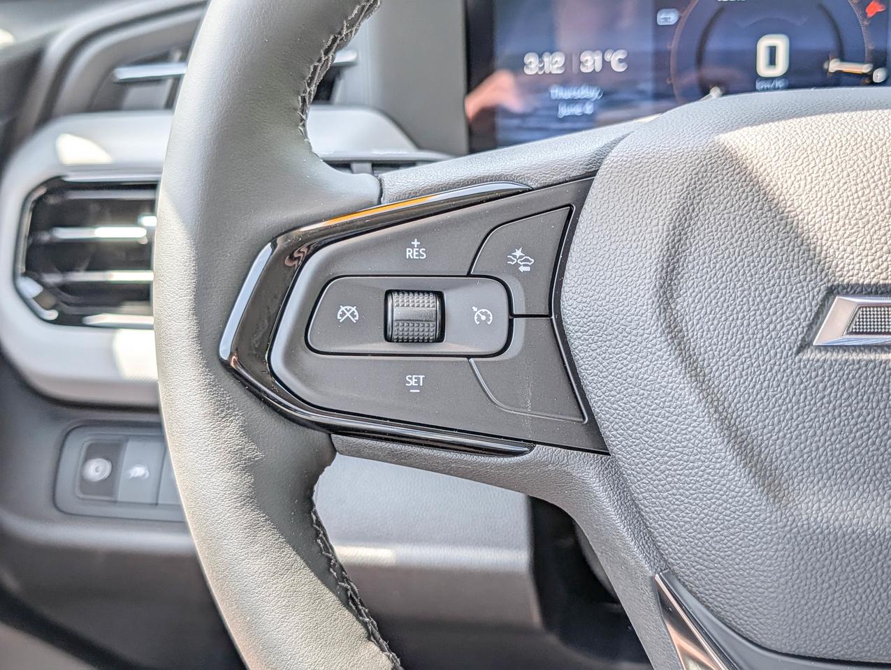 2027 Chevrolet Bolt LT Photo