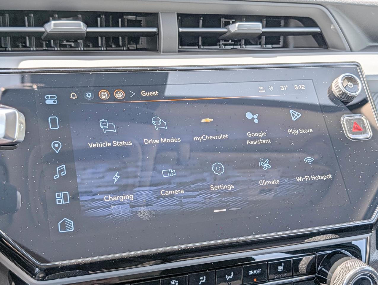 2027 Chevrolet Bolt LT Photo