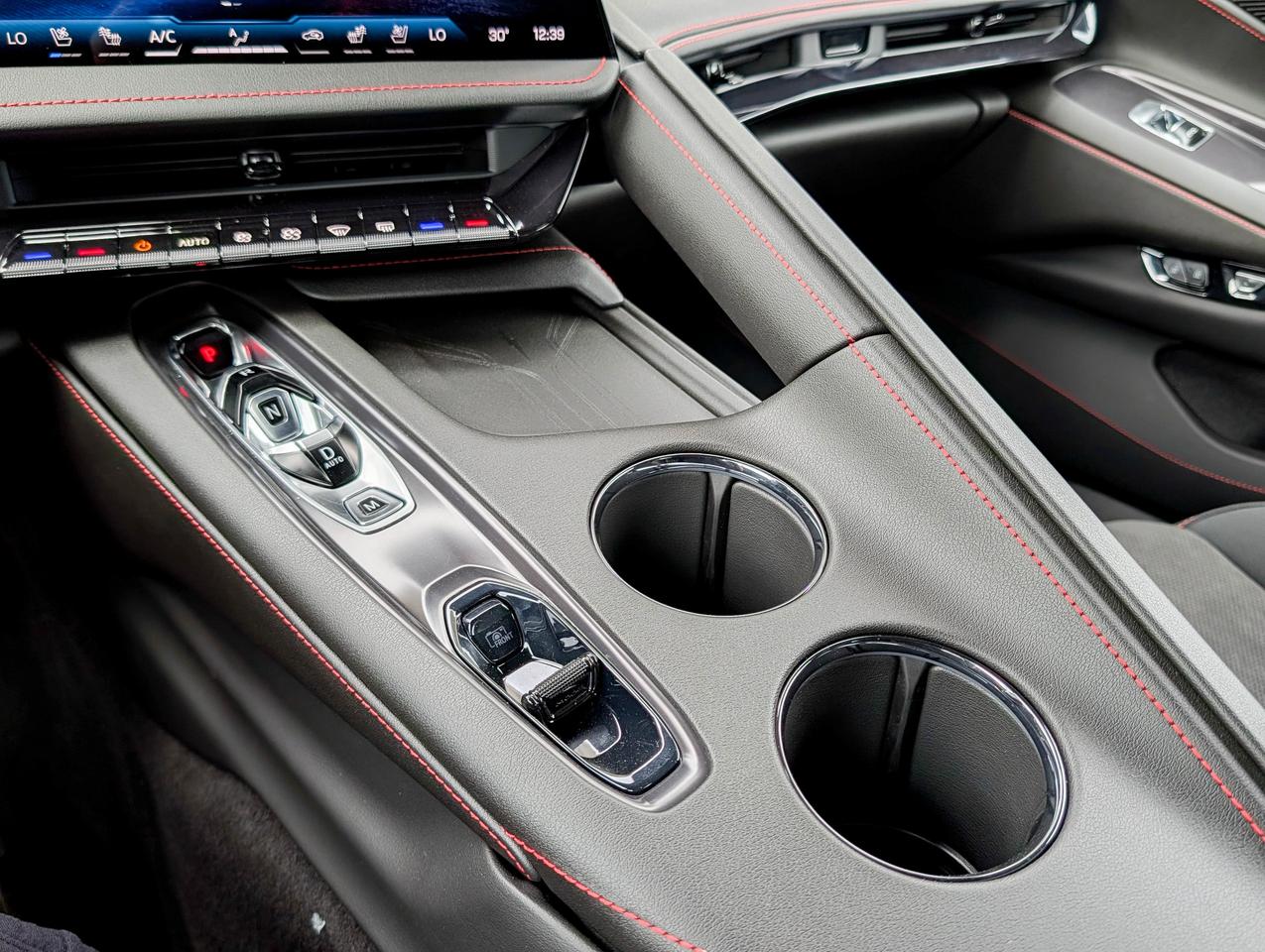 2026 Chevrolet Corvette 2LT Photo