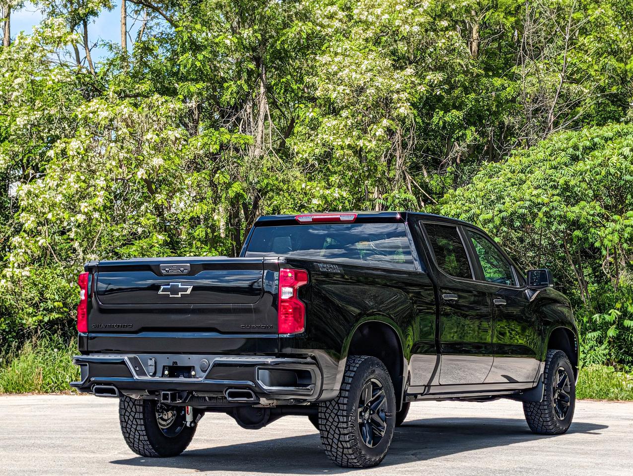 2026 Chevrolet Silverado 1500 Custom Trail Boss Photo