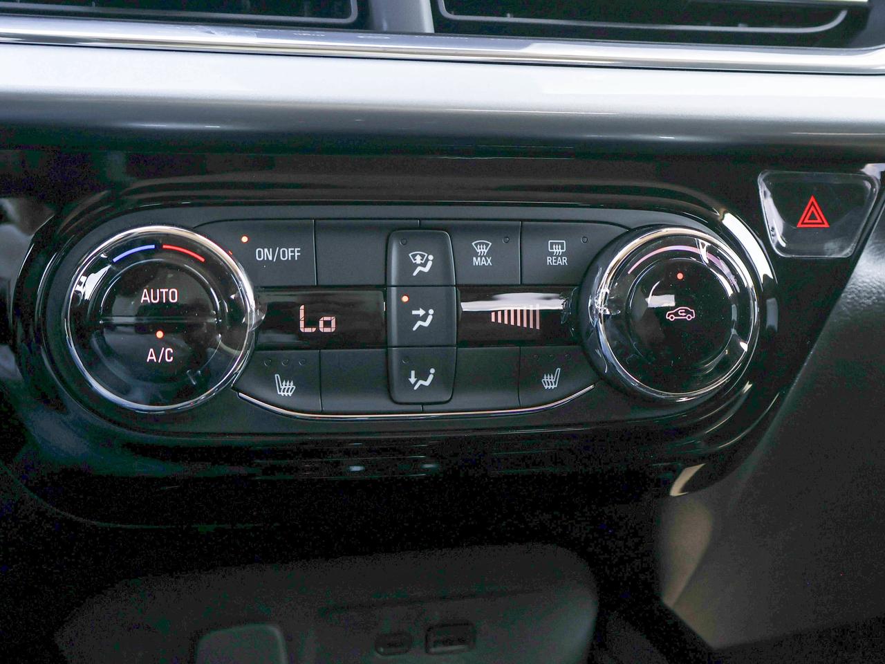 2026 Chevrolet Trax LT Photo