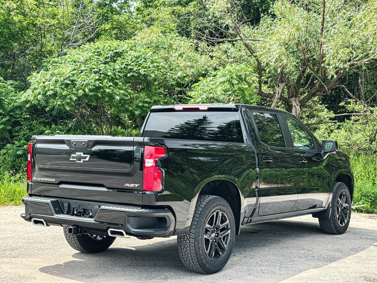 2026 Chevrolet Silverado 1500 RST Photo