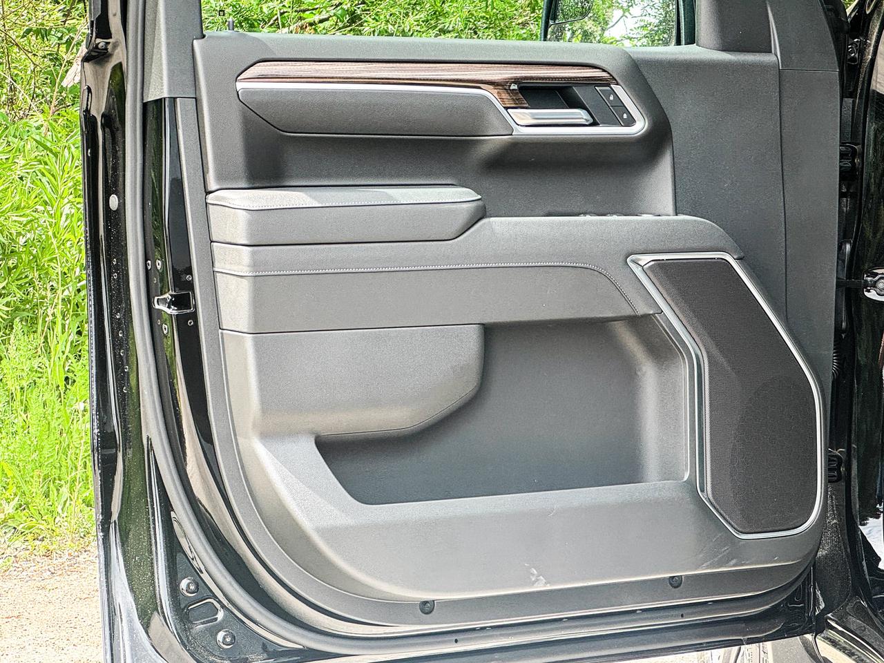 2026 Chevrolet Silverado 1500 RST Photo