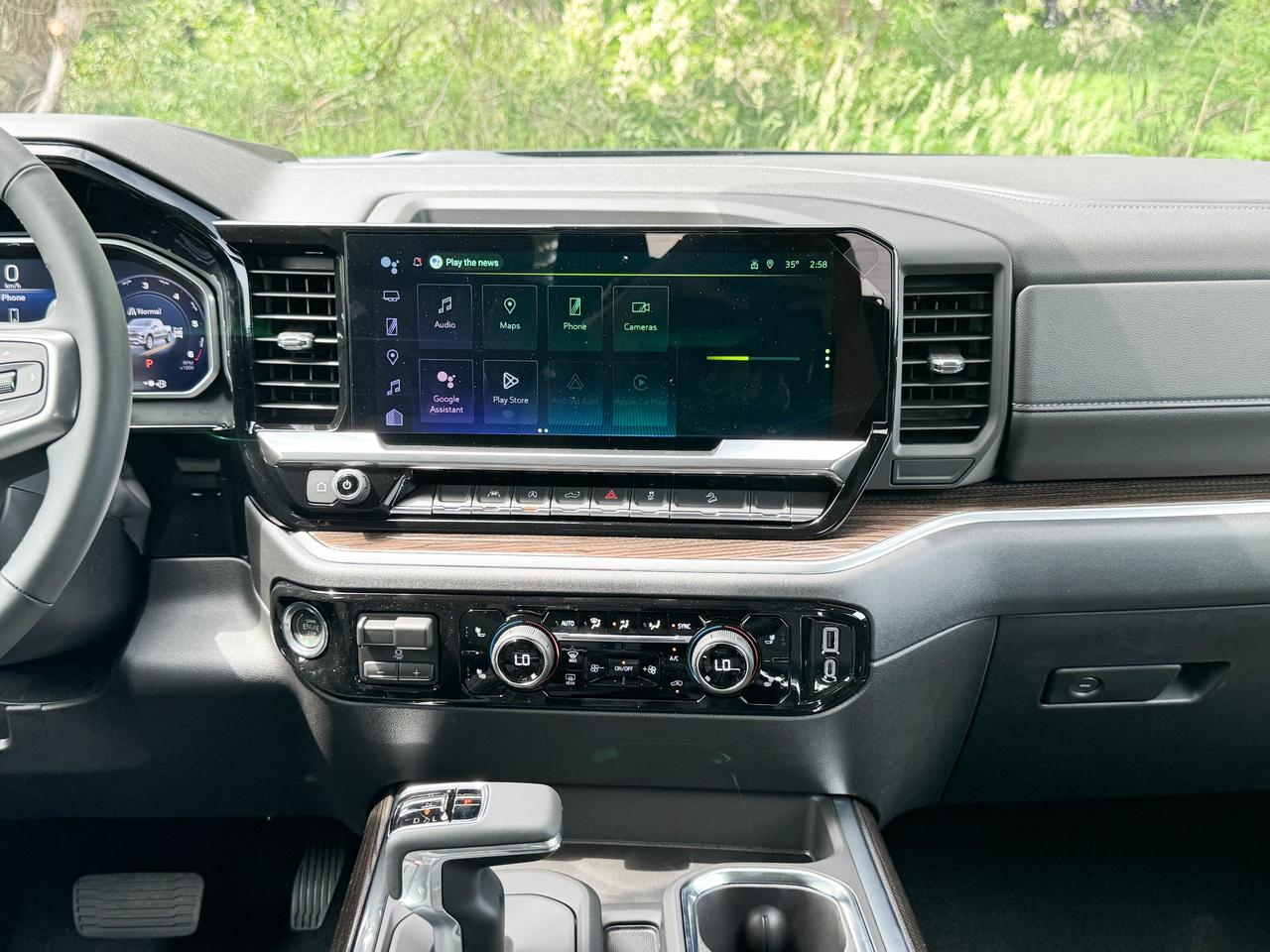 2026 Chevrolet Silverado 1500 RST Photo
