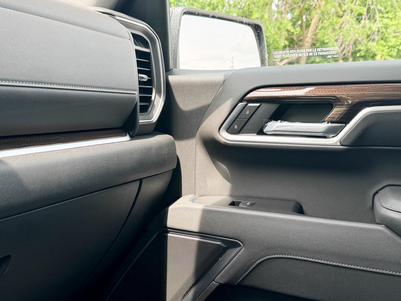 2026 Chevrolet Silverado 1500 RST Photo