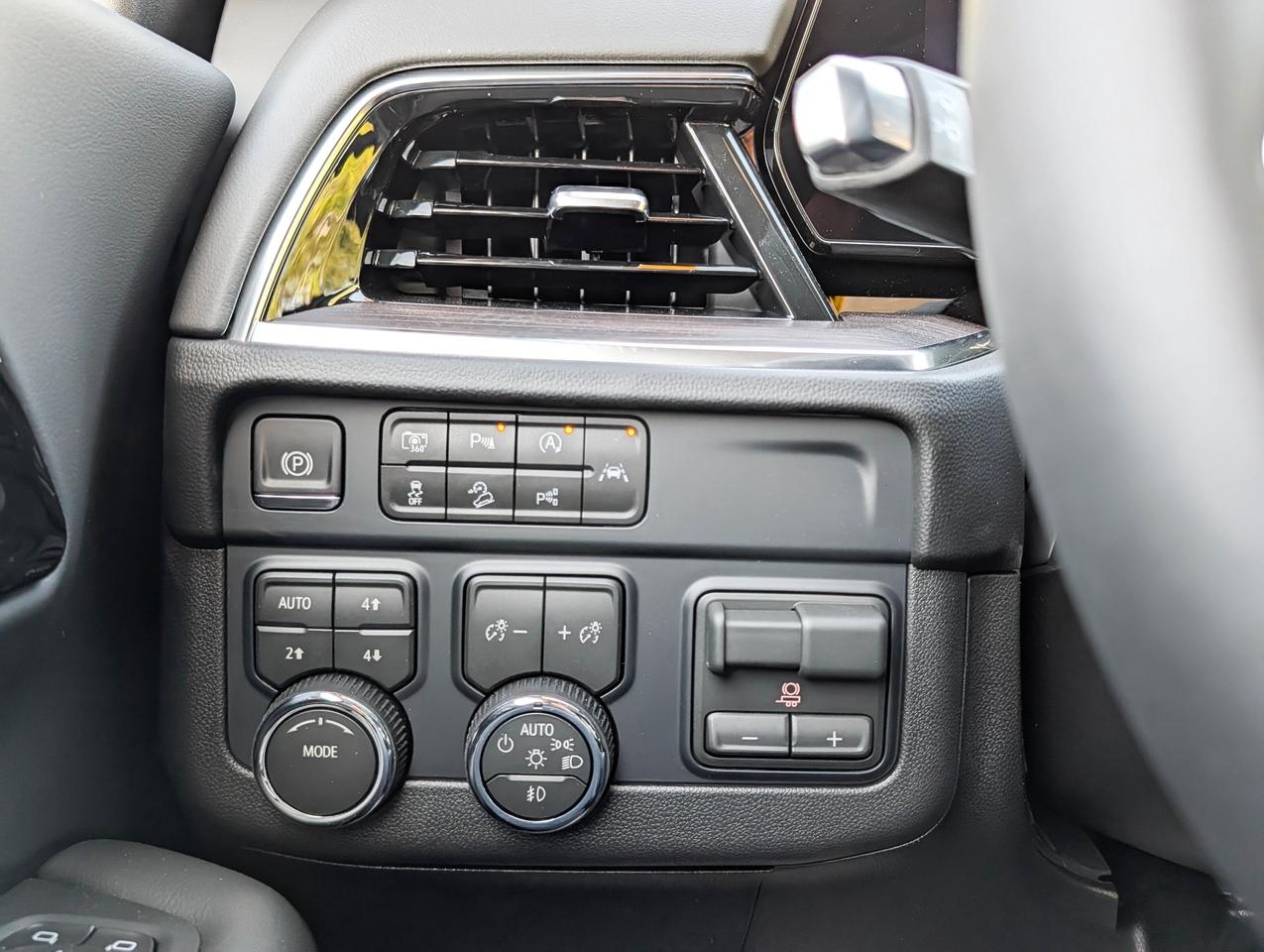 2026 Chevrolet Tahoe Z71 Photo