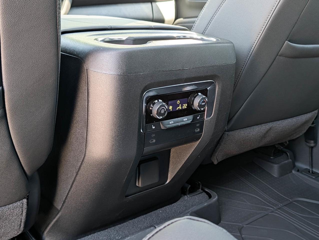 2026 Chevrolet Tahoe Z71 Photo