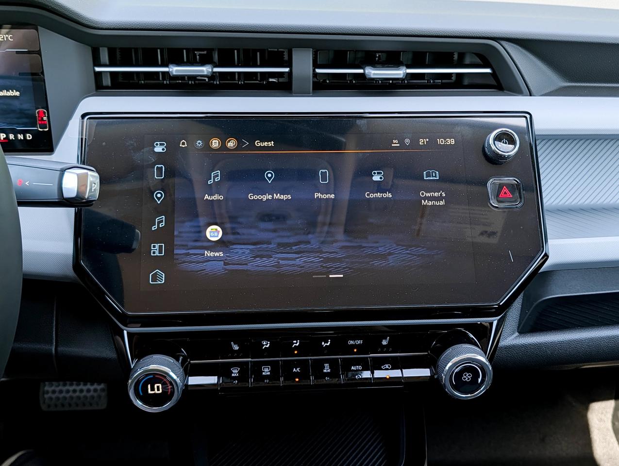 2027 Chevrolet Bolt LT Photo
