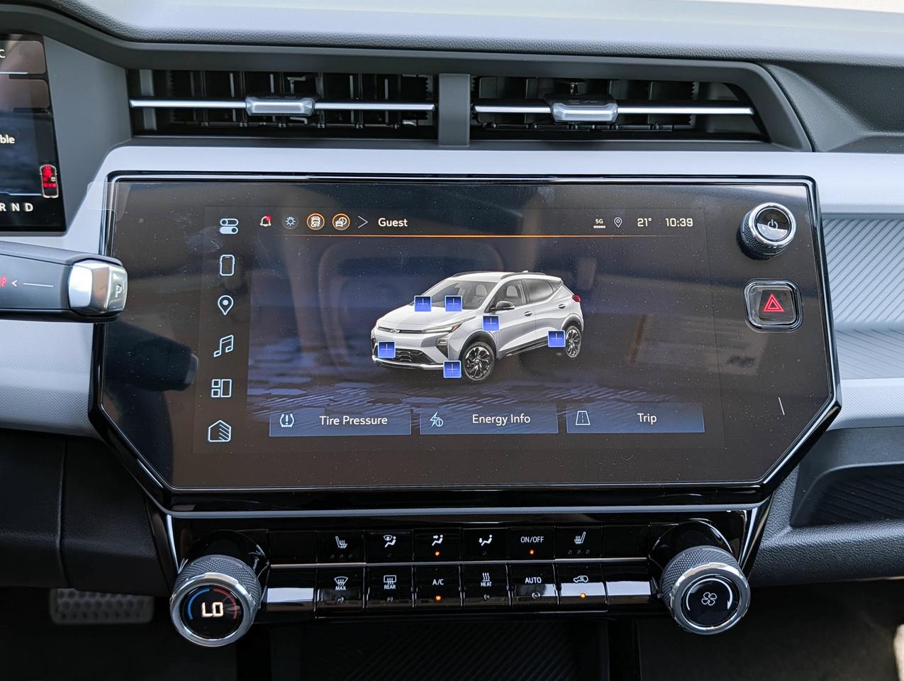 2027 Chevrolet Bolt LT Photo