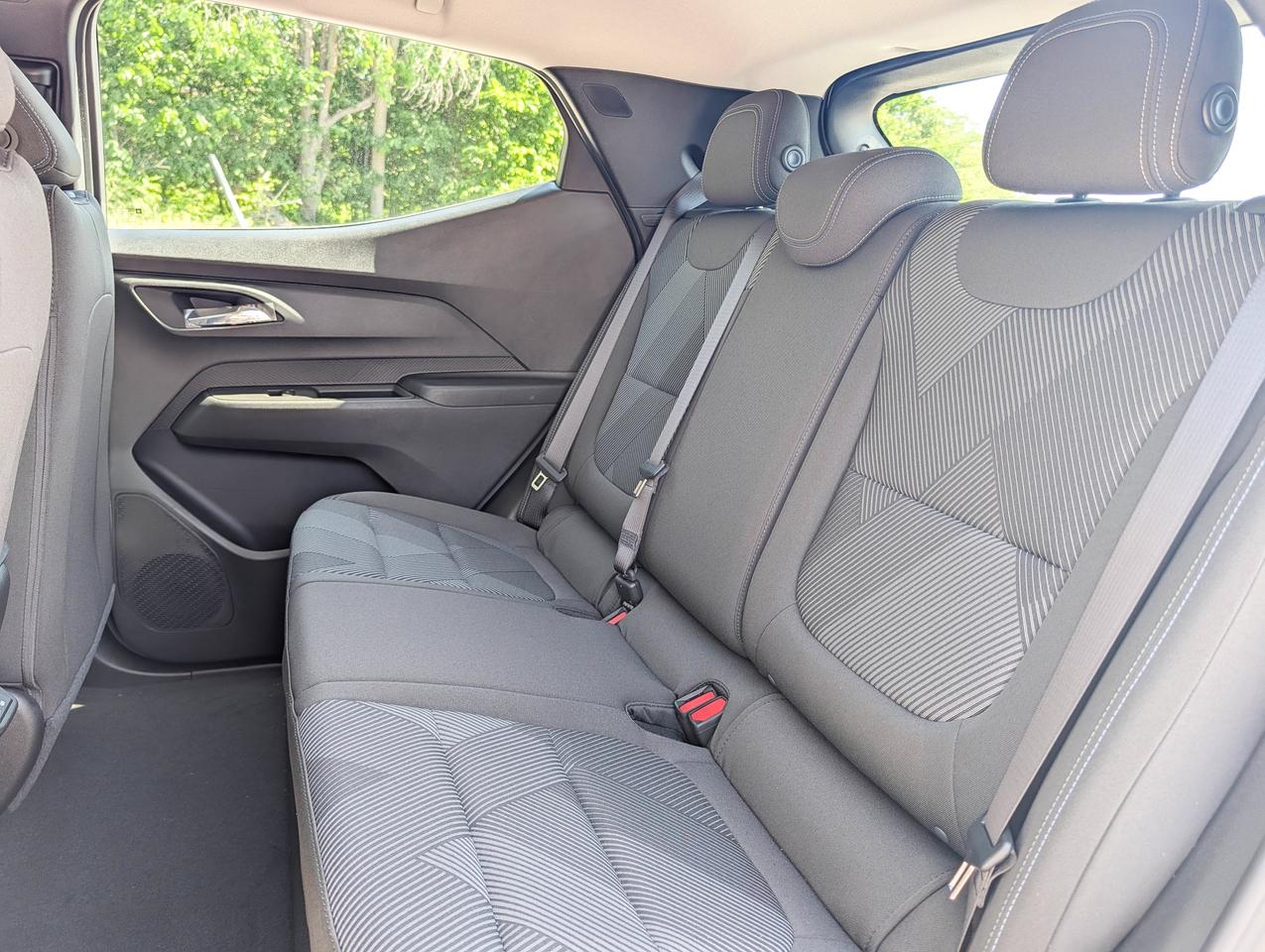 2027 Chevrolet Bolt LT Photo