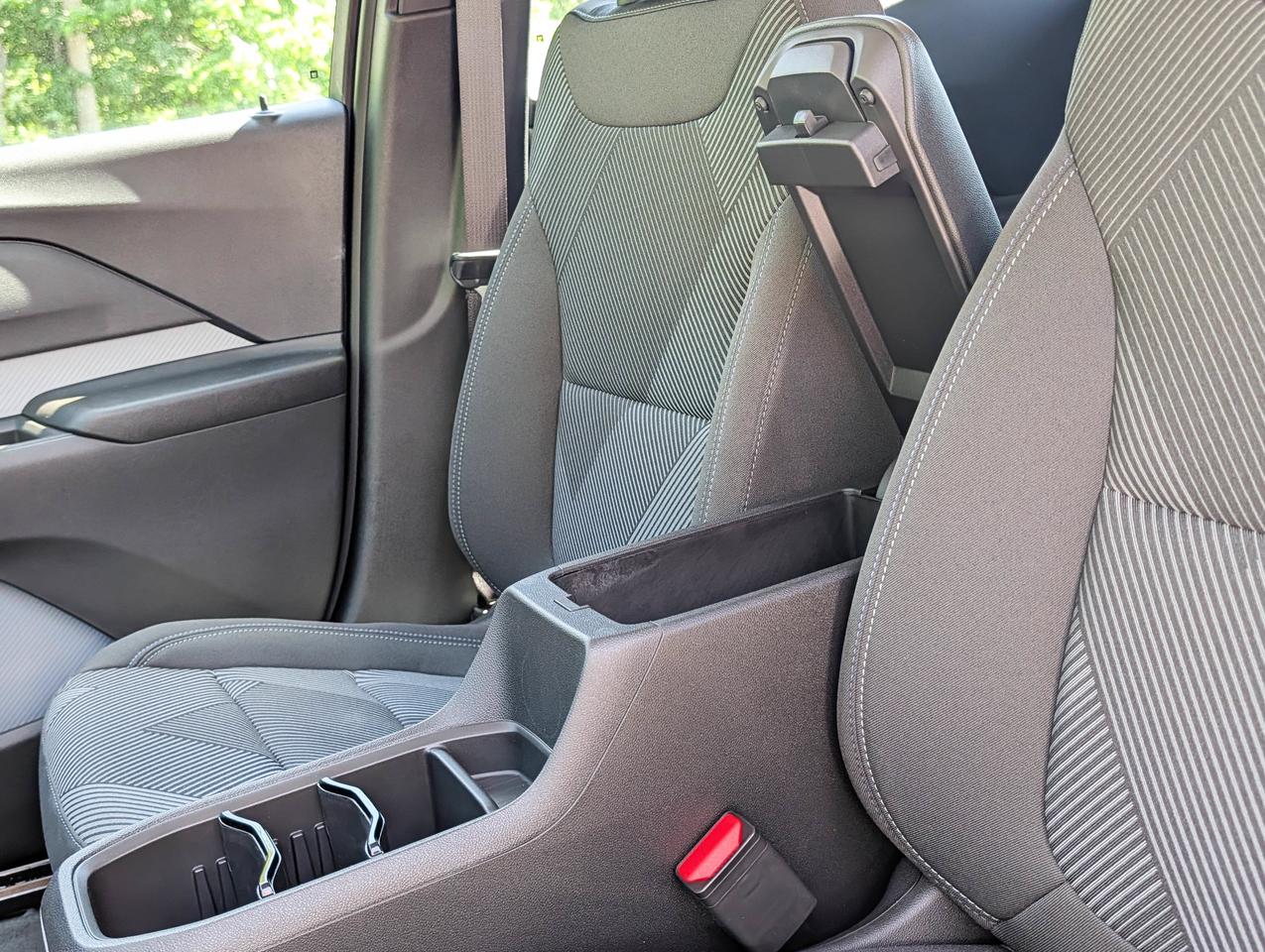2027 Chevrolet Bolt LT Photo