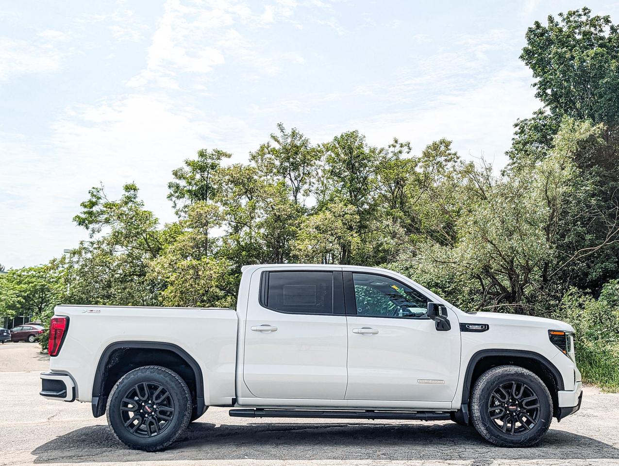 2026 GMC Sierra 1500 ELEVATION Photo