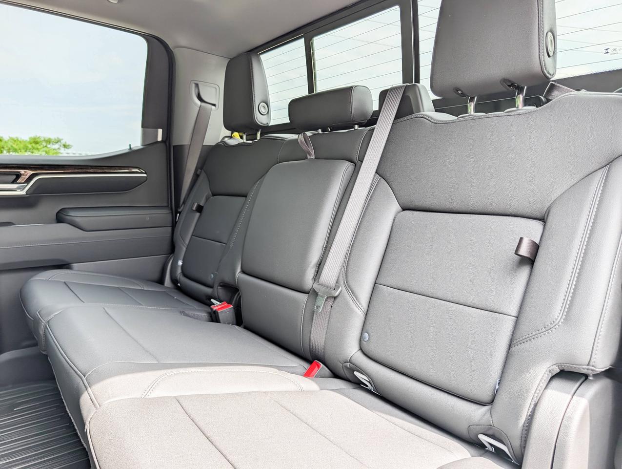 2026 GMC Sierra 1500 ELEVATION Photo