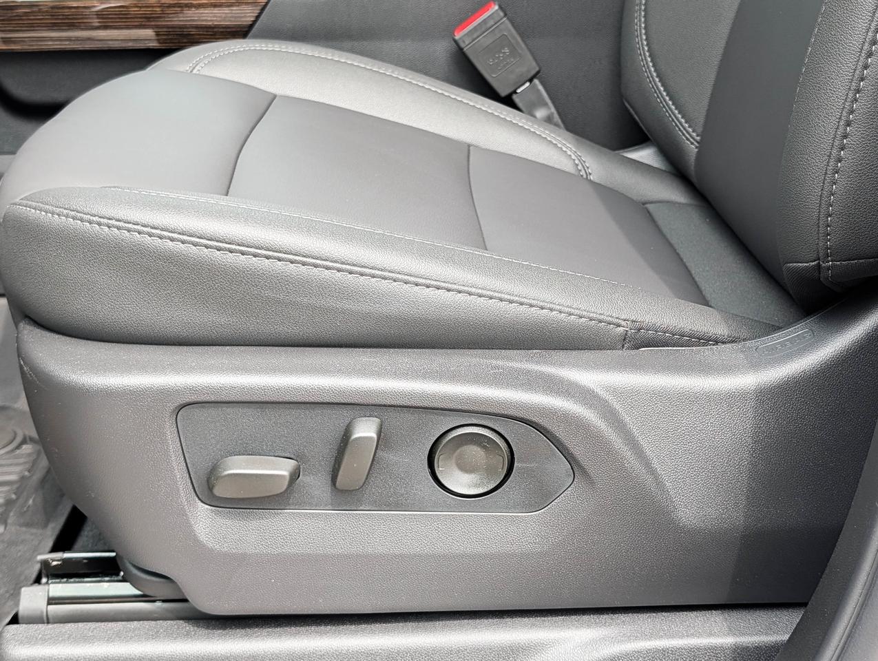 2026 GMC Sierra 1500 ELEVATION Photo