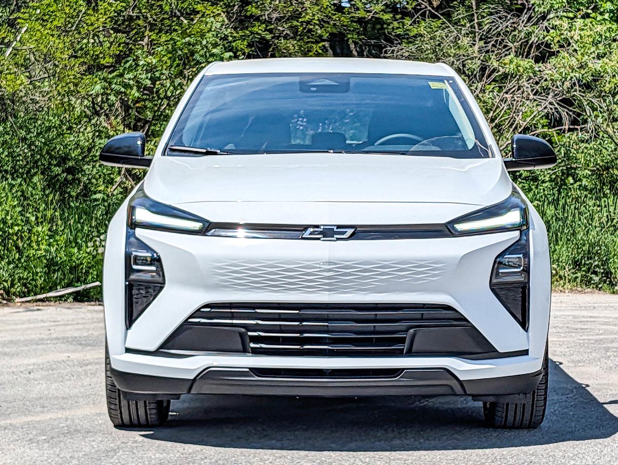 2027 Chevrolet Bolt LT Photo