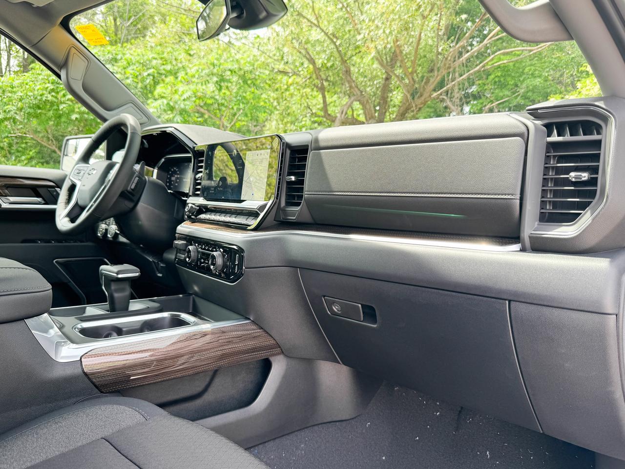 2026 Chevrolet Silverado 1500 RST Photo