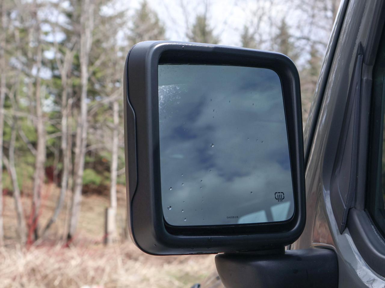 2018 Jeep WRANGLER UNLIMITED Sahara Photo