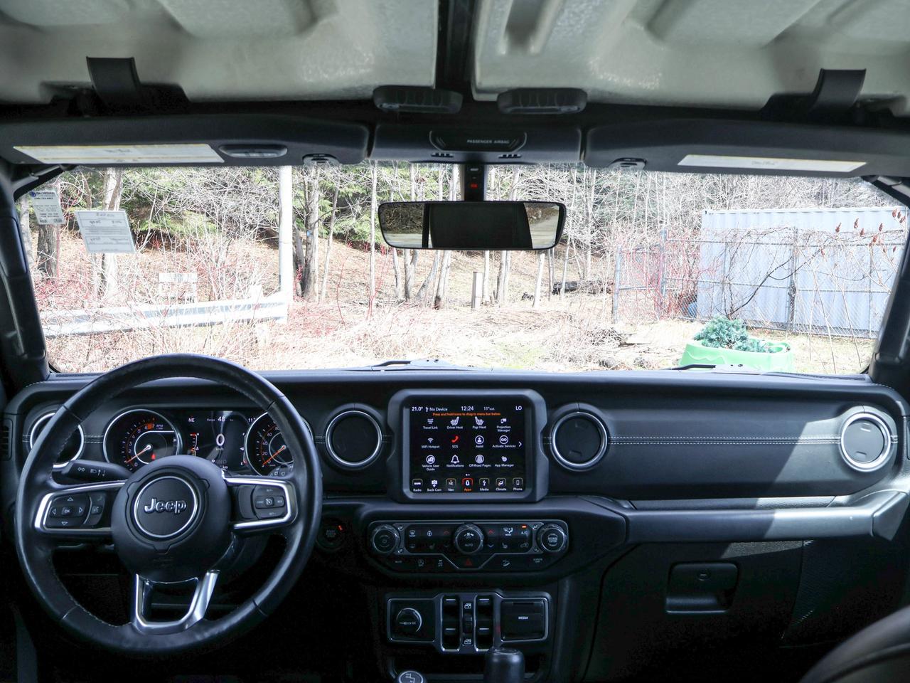 2018 Jeep WRANGLER UNLIMITED Sahara Photo