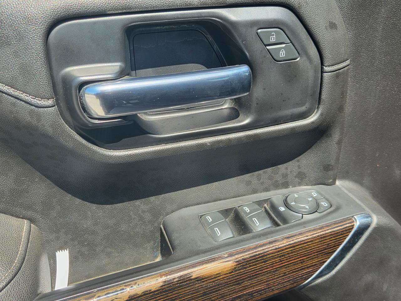 2022 GMC Sierra 1500 Limited SLE Photo