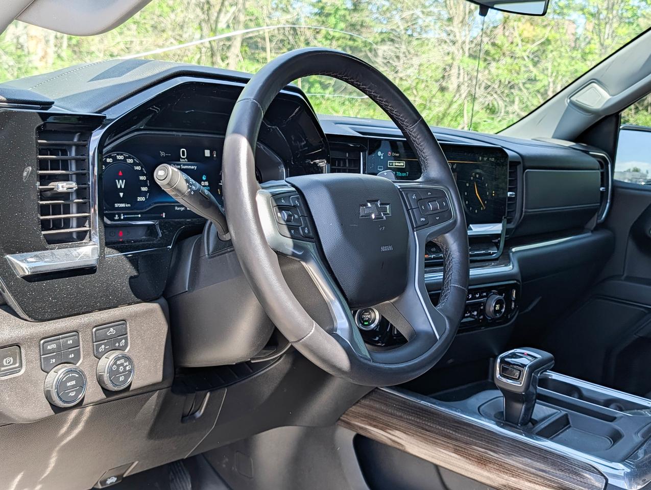 2023 Chevrolet Silverado 1500 LT Trail Boss Photo