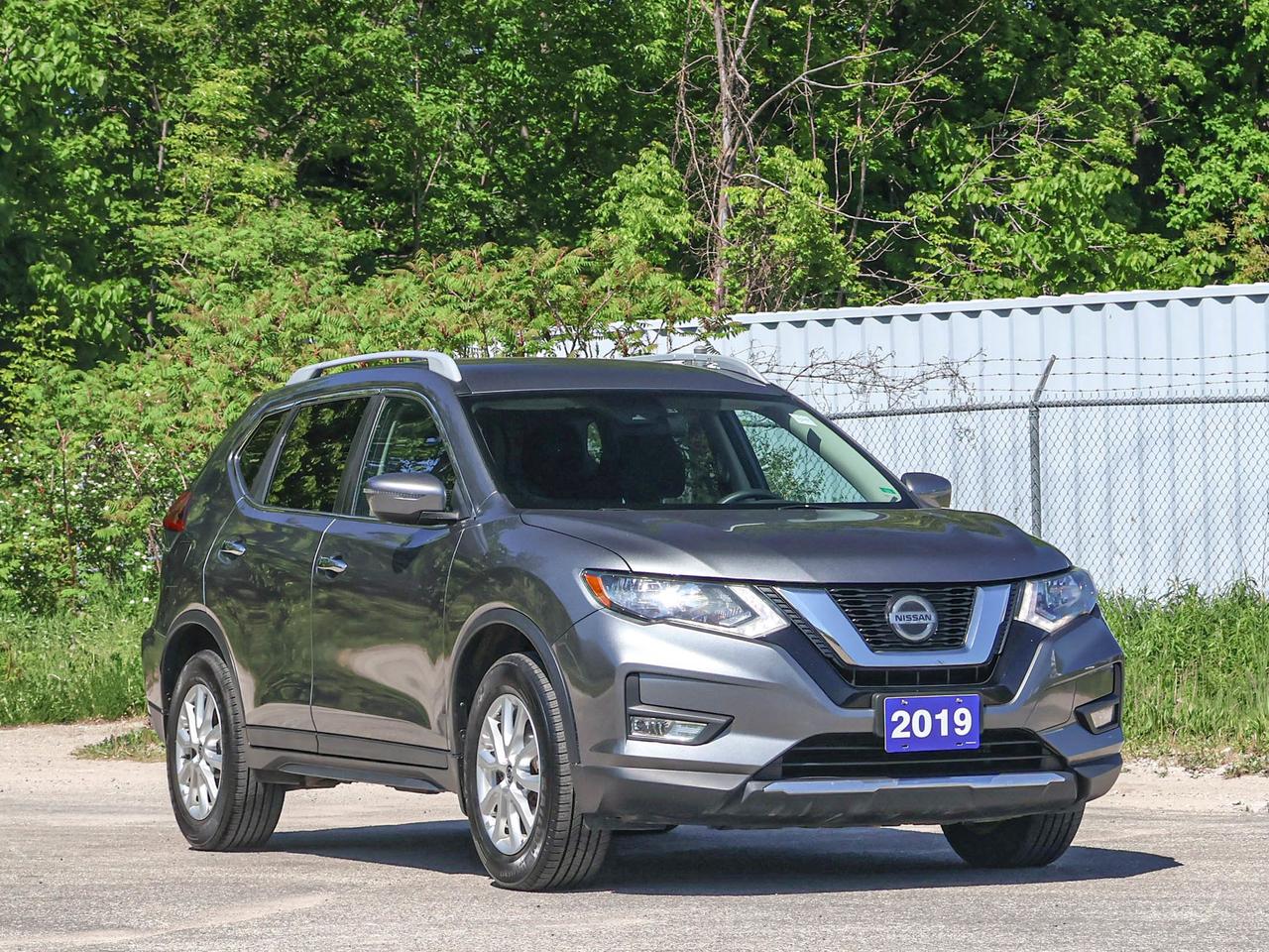 2019 Nissan Rogue SV Photo