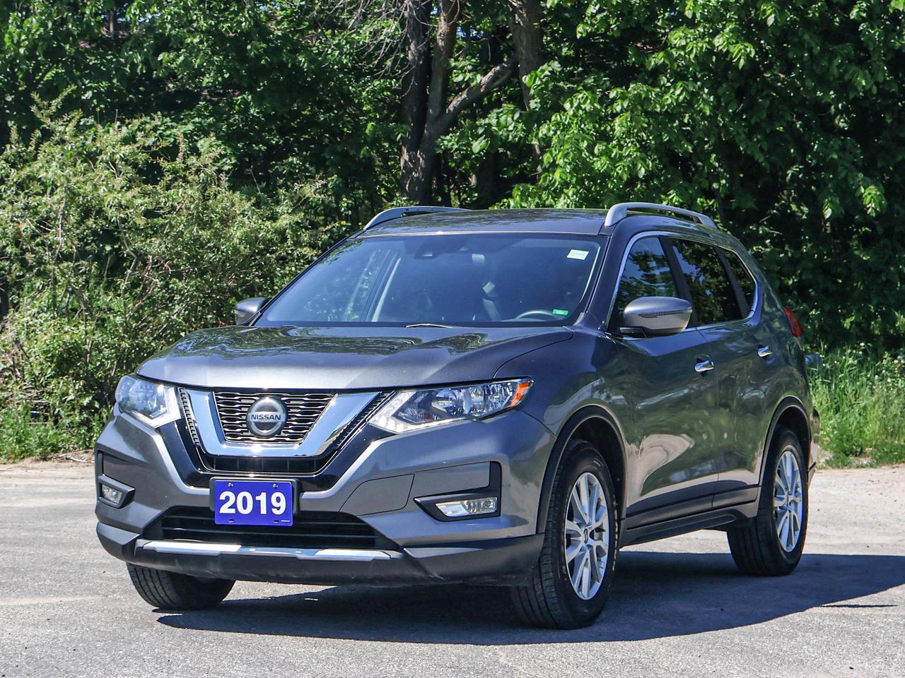 2019 Nissan Rogue SV Photo