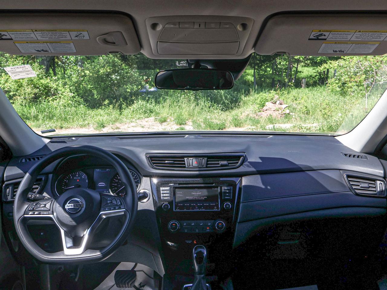 2019 Nissan Rogue SV Photo