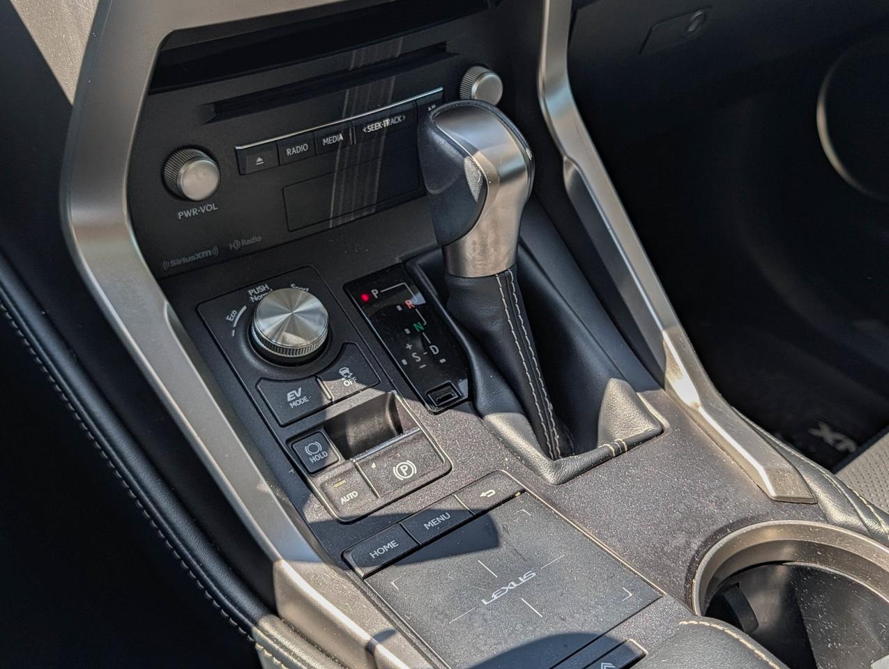 2021 Lexus NX 300H Photo