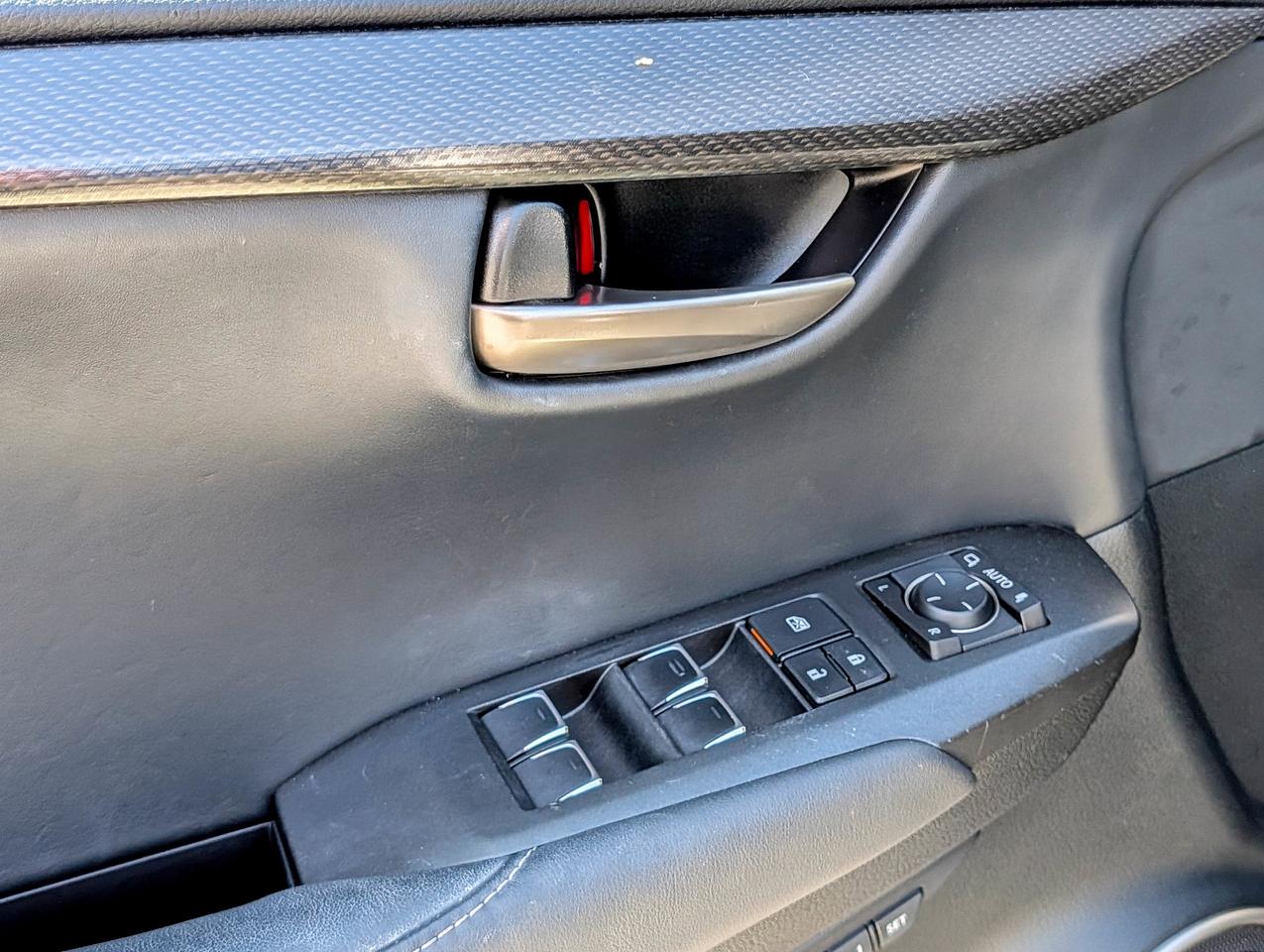 2021 Lexus NX 300H Photo