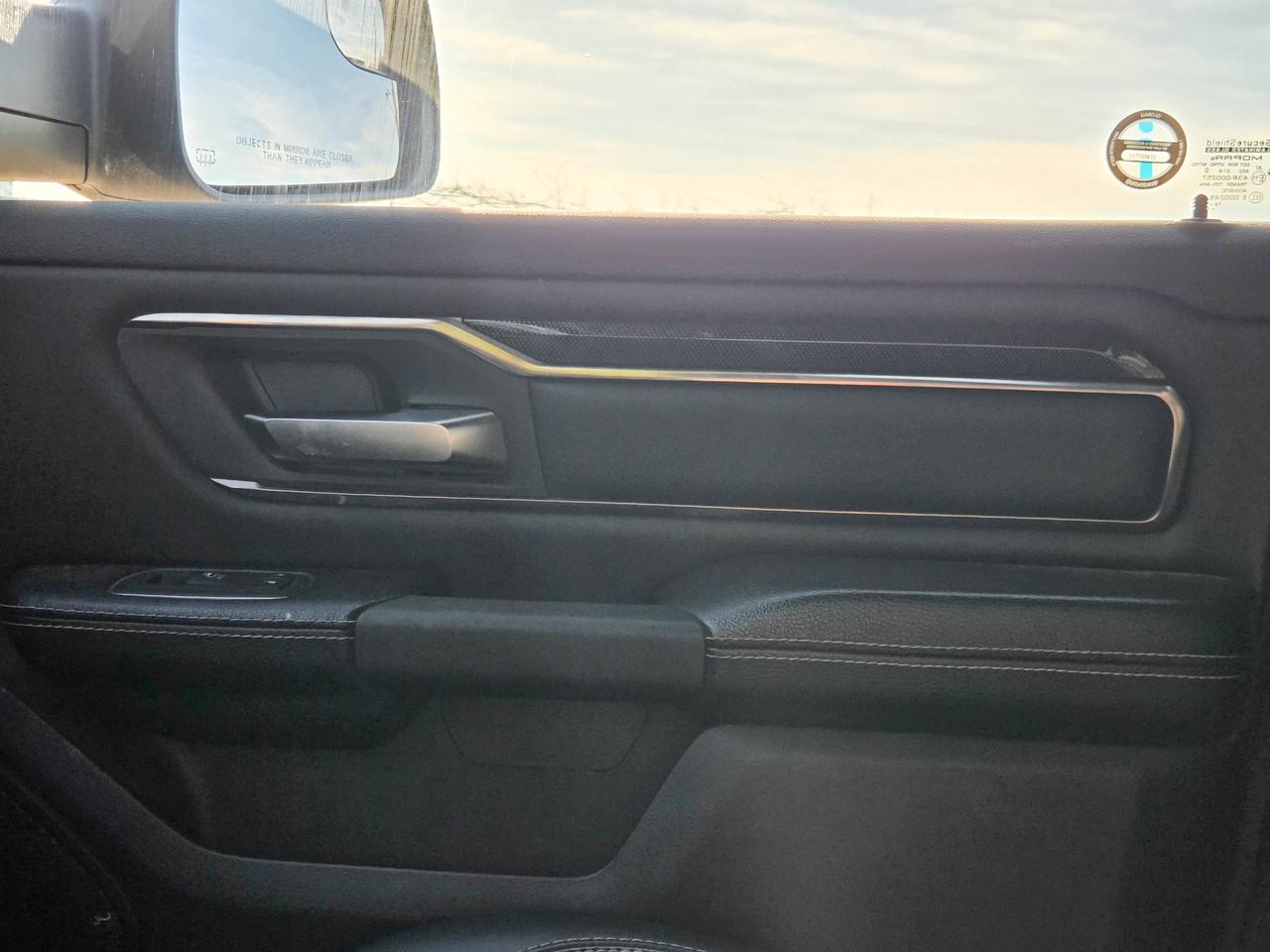 2019 RAM 1500 SPORT Photo