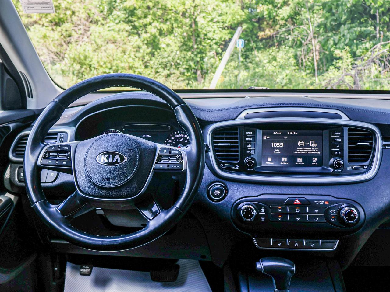 2019 Kia Sorento LX Photo