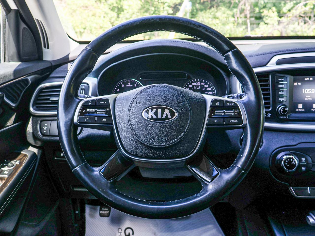 2019 Kia Sorento LX Photo