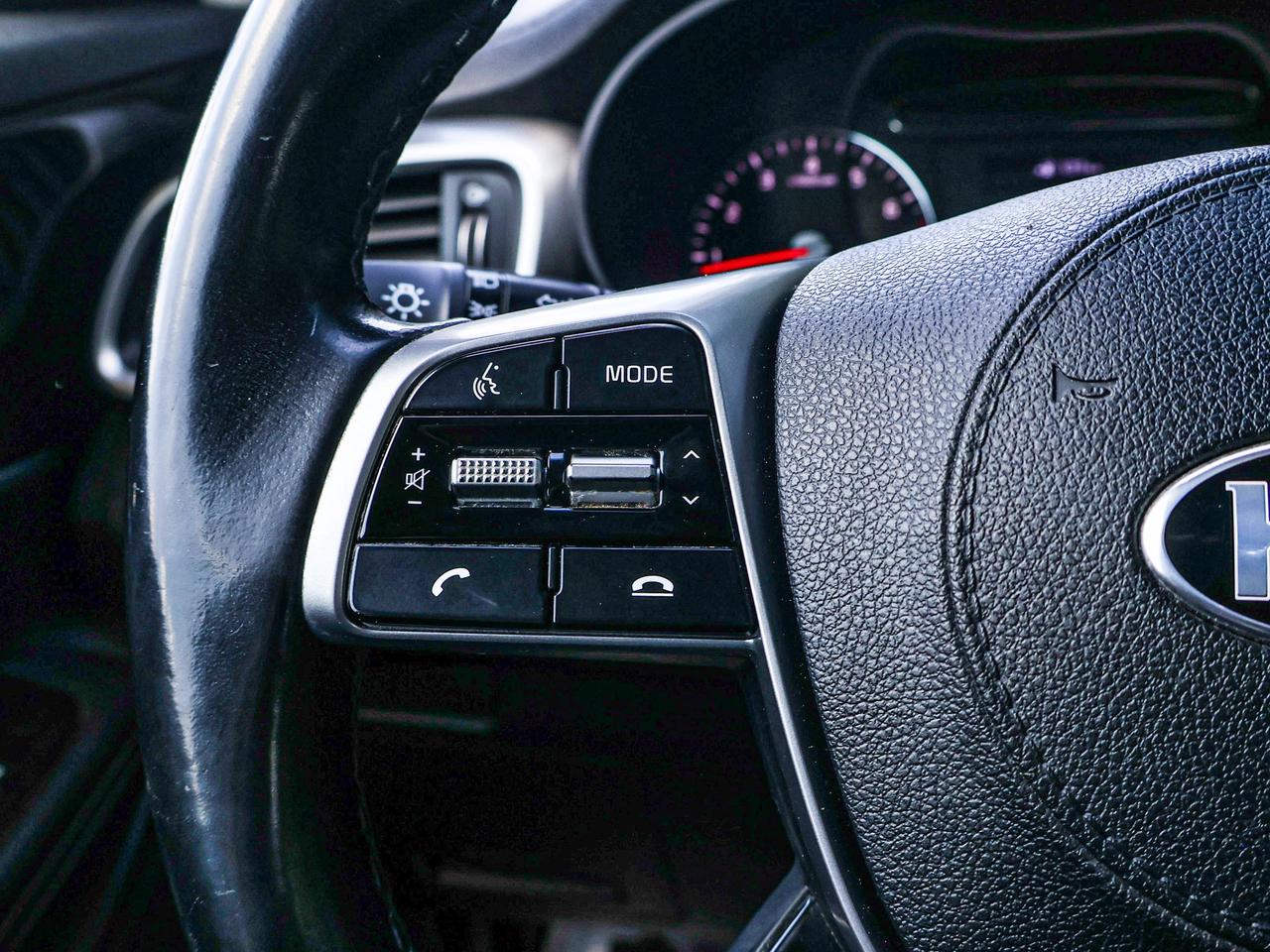 2019 Kia Sorento LX Photo