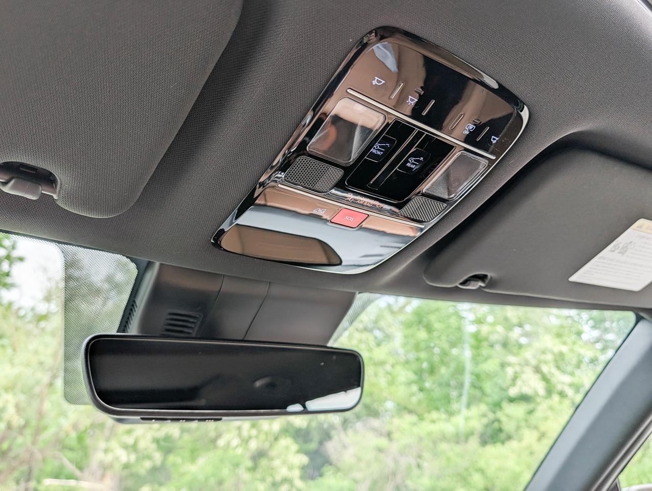 2025 Hyundai Santa Fe Luxury Photo