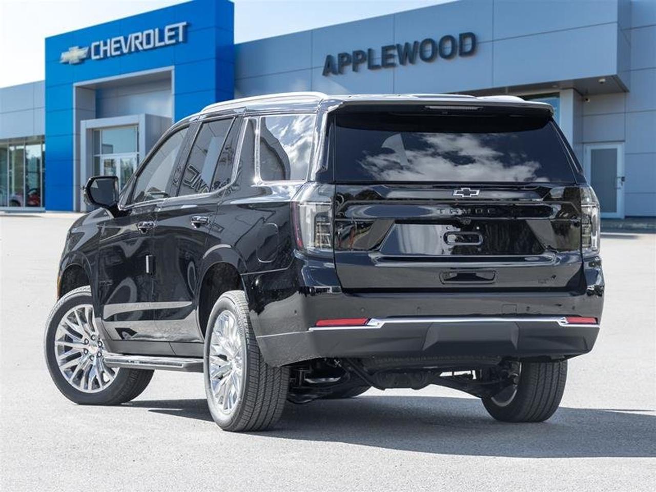 2026 Chevrolet Tahoe LT Photo4