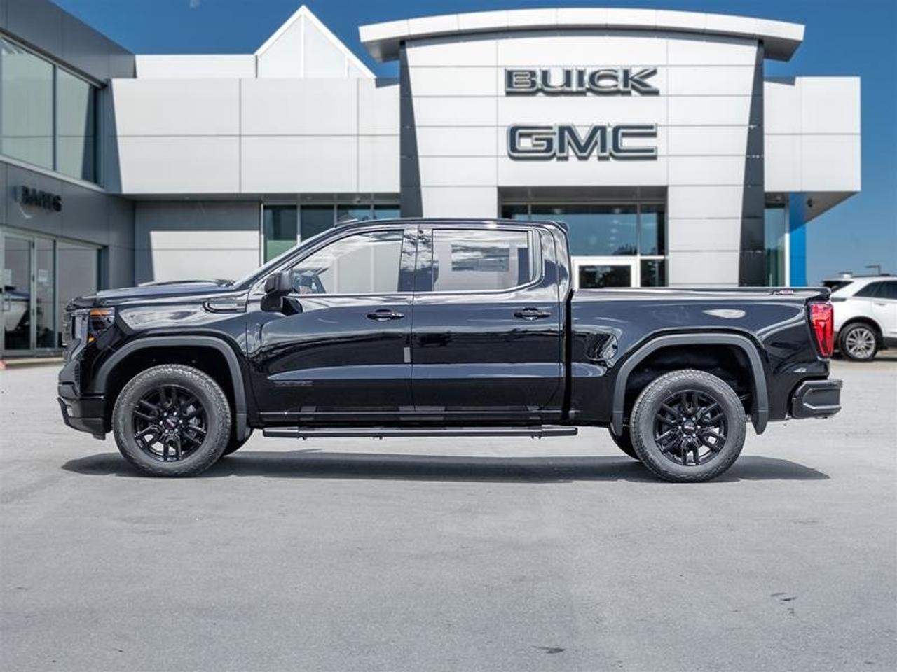 2026 GMC Sierra 1500 ELEVATION Photo3