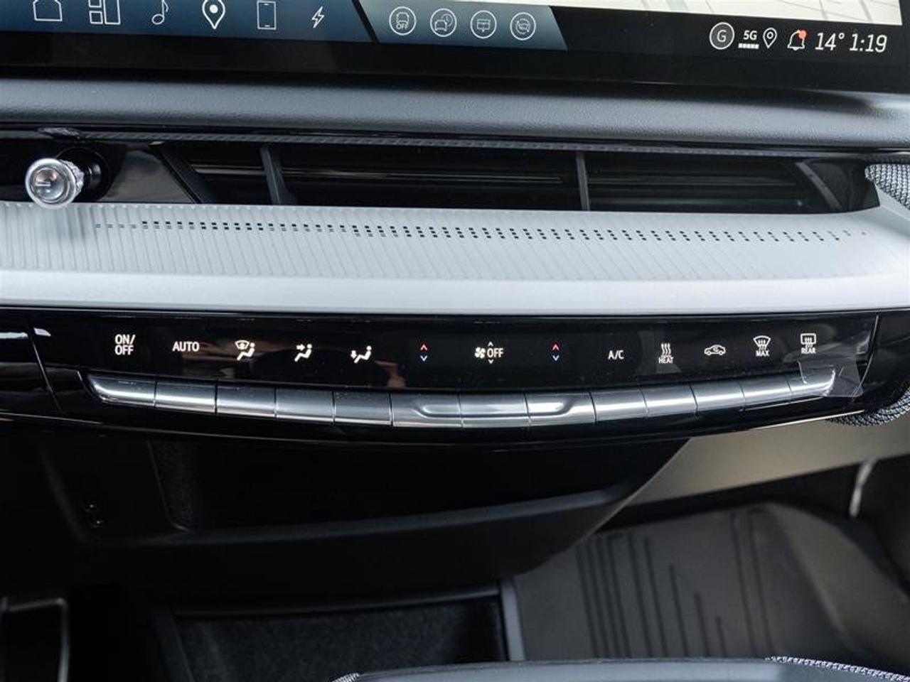 2026 Cadillac OPTIQ Sport Photo