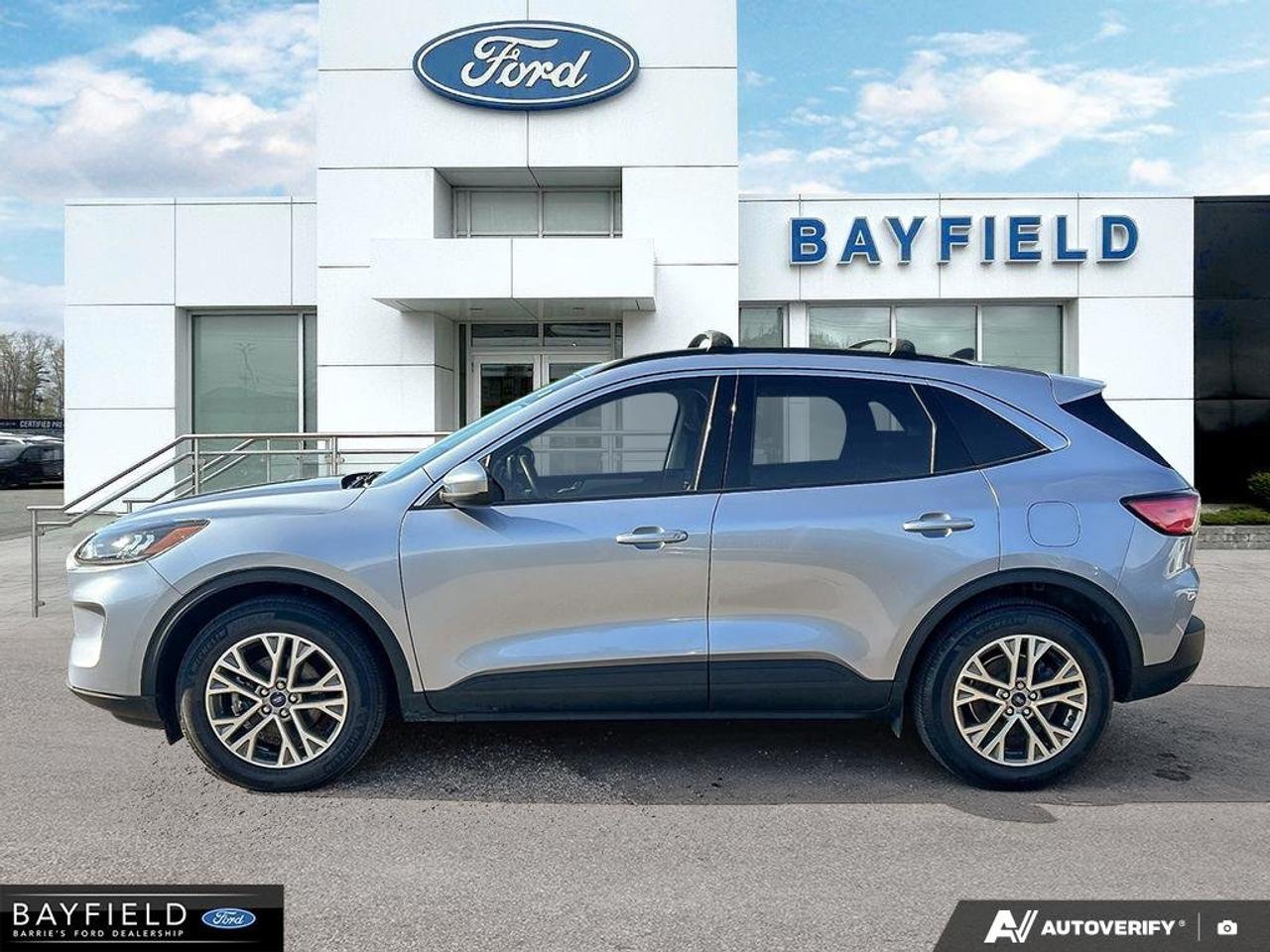 2022 Ford Escape SEL Photo2
