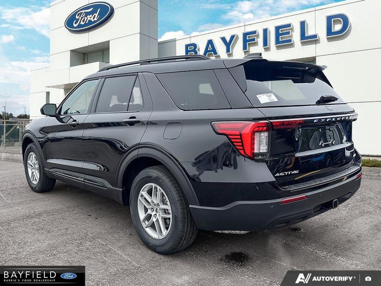 2026 Ford Explorer Active Photo3