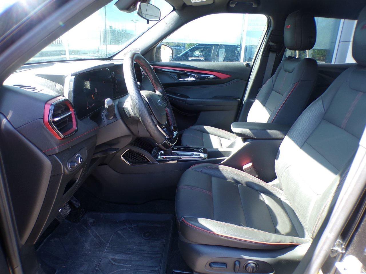 2024 Chevrolet TrailBlazer AWD 4dr RS Photo