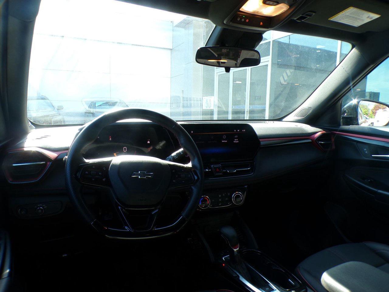 2024 Chevrolet TrailBlazer AWD 4dr RS Photo