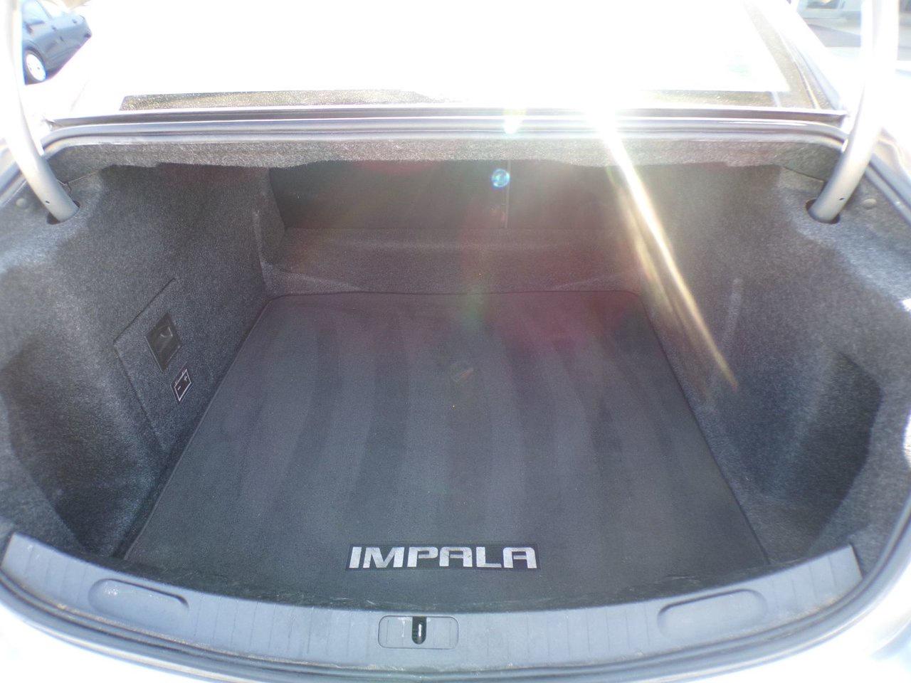 2017 Chevrolet Impala LT Photo