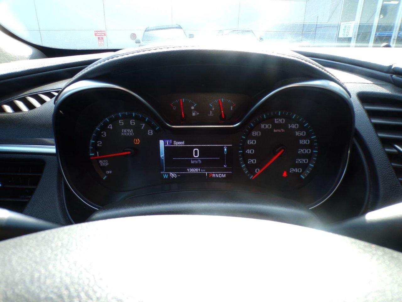 2017 Chevrolet Impala LT Photo